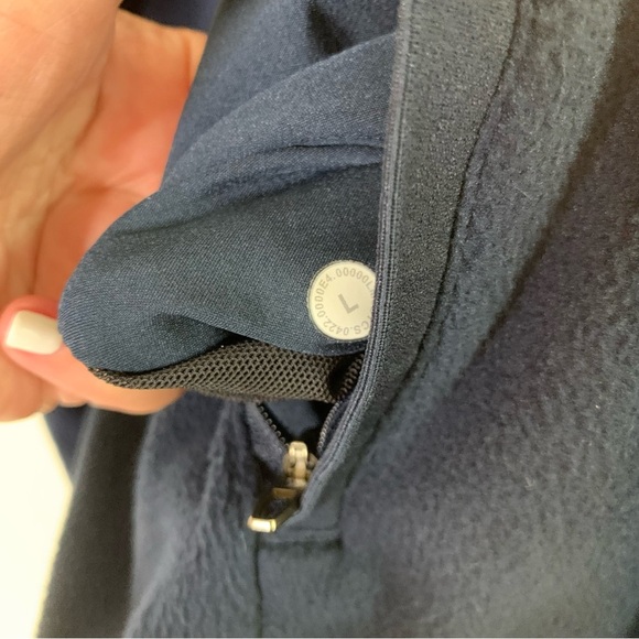 Lululemon Mens navy oversized fit fleece half zip sweater L - Picture 9 of 9